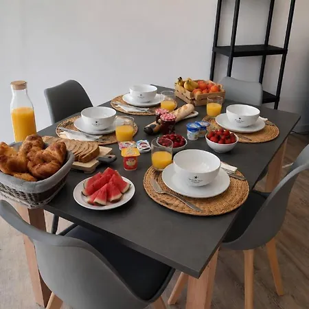 Centre - Terrasse - Baignoire Balneo - Clim Apartament Agde